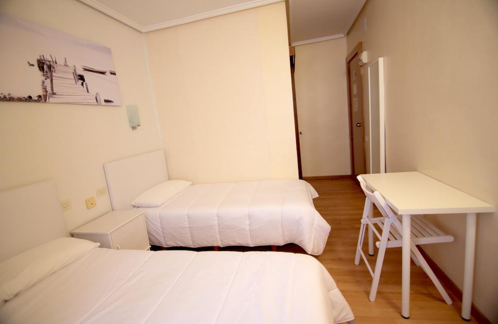 Hotel Valencia De La Musica Esterno foto
